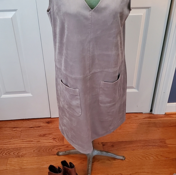 NWT sleeveless dress - Picture 5 of 7